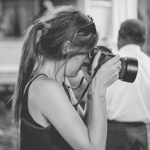 Meet your Posher, Emily - Picture 1 of 1